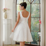 Vintage A-Line Tulle Polyester Scoop Sleeveless Off White Prom Dress With Sequined