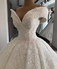 Appliques Off-the-shoulder Elegant Ball-Gown Wedding Dresses