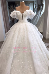 Ball-Gown Beaded Sequined Off-the-shoulder White Alluring Wedding Dresses