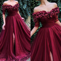 Bateau Elegant Flower Prom Dresses | Slit Tulle Elbow-sleeves Prom Dresses