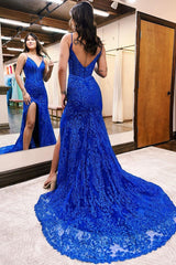 Beautiful Long Mermaid Royal Blue V-neck Sleeveless Lace Evening Prom Dresses With Slit