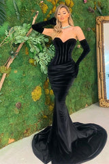 Black Sweetheart Mermaid Prom Dress Velvet Long With Gloves