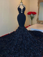 Black V-neck Halter Appliques Sleeveless Floor-length Mermaid Prom Dresses