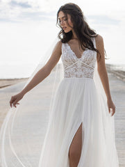 Charming V Neck A-Line Chiffon Tulle Lace Split Wedding Dresses