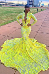 Charming Yellow V-neck Long Sleeve Floor-length Appliques Mermaid Prom Dresses