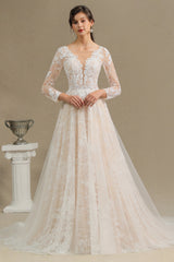 Chic A-line Tulle Lace Wedding Dress | Long Sleeves Ivory Bridal Gowns