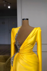 Designer Long Yellow V-Neck Sequined Split Prom Dress With Long Sleeves