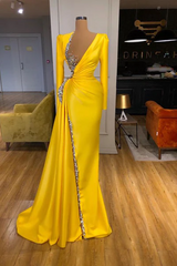 Designer Long Yellow V-Neck Sequined Split Prom Dress With Long Sleeves