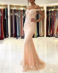 Elegant Off The Shoulder Tulle Nude Pink Appliques Mermaid Prom Dresses