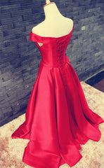 Elegant Red Off Shoulder Lace-Up Evening Gowns V-Neck Sweep Train Plus Size Prom Dress TB0198