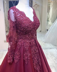 Elegant V-Neck Tulle Lace Long Sleeves Prom Dress with Beadings On Sale