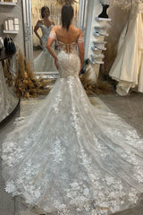 Fabulous Sweetheart Sleeveless Off-The-Shoulder Lace Bridal Dress