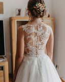 Fantastic Jewel White Tulle Lace Sleeveless A-Line Wedding Dresses