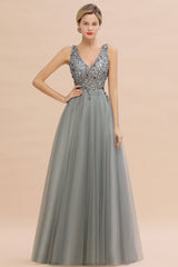 Glamorous V-Neck Sleeveless Prom Dress | Long Tulle Evening Gowns With Crystals