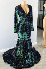 Gorgeous Dark Green V-neck Long Sleeve Floor-length Mermaid Prom Dresses