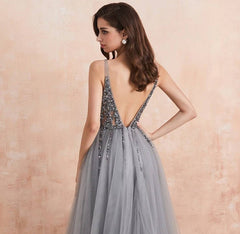 Gorgeous Sleeveless Tulle Front-Split Ruffles Prom Dresses With Appliques