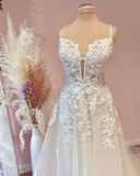 Gorgeous Spaghetti-Straps Wedding Dress Lace Appliques Bridal Gown