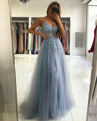 Graceful Tulle Sleeveless Beading Front-Split A-Line Prom Dresses