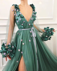 Green Long-Sleeves Side-Slit Prom Dress | Gorgeous A-Line Flower Tulle Prom Gown