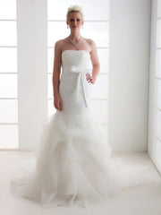 Mermaid Wedding Dress Strapless Organza Satin Sleeveless Bridal Gowns Court Train