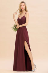 Modern Lace Spaghetti Straps Bridesmaid Dresses Sleeveless With Side Slit