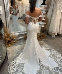 Modern Sweetheart Sleeveless Off-The-Shoulder Mermaid Lace Bridal Dress