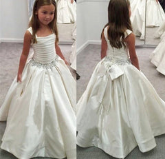 Modest A-Line White Children Dresses Sleeveless Beading Flower Girl Gowns with Bowknot