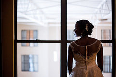 New Arrival Crystal Lace Wedding Dress A-Line Court Train Bridal Gowns