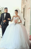 New Arrival Off Shoulder Ball Gown Princess Dress Long Sleeve Flower Plus Size Bridal Gown