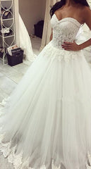 New Arrival Sweetheart Tulle Wedding Dress A-line Lace Applique Princess Dress