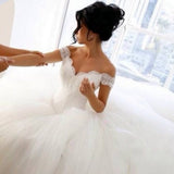 Off The Shoulder Lace Wedding Dresses Princess Ball Gown Tulle Skirt Bride Dress