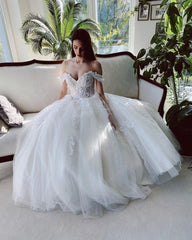 Off The Shoulder Tulle White Appliques Zipper Wedding Dresses Long