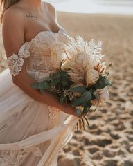 Off-the-Shoulder Simple Wedding Dress Tulle Lace Aline Beach Wedding Dress