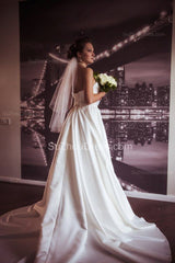 Royal Sweetheart Satin Appliques Wedding Dress Ruffles Bridal Dress with Court Train