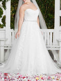 Sexy A-Line Wedding Dress Sweetheart Lace Sleeveless Bridal Gowns in Color Court Train