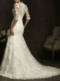 Sheath Wedding Dress V-neck Lace Half Sleeve Bridal Gowns with Sweep Train