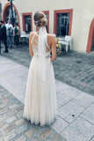 Simple Halter White Sleeveless A-line Tulle Wedding Dress