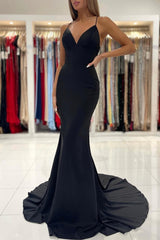 Simple Spaghetti Straps Black V-neck Backless Long Prom Dresses