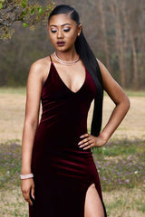 Spaghetti Straps Side Slipt Velvet Prom Dress | V-neck Mermaid Sleeveless Evening Dresses