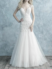 Sparkle & Shine Mermaid Wedding Dress V-neck Lace Tulle Cap Sleeve Sexy Backless Bridal Gowns with Sweep Train