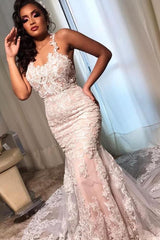 Stunning Mermaid Wedding Dress Floral Lace Appliques