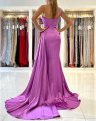 Stunning One Shoulder Slim Satin Mermaid Evening Dress with Sweep Train