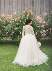 Vintage A-line Tulle Long Sleeve Bridal Gowns New Arrival Lace Sweep Train Wedding Dress