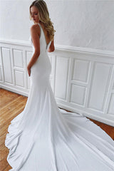 White Jewel Glorious Chapel-Train Sleeveless Mermaid Wedding Dresses