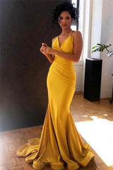 Yellow Halter Sleeveless Mermaid Prom Dress | Sexy V-Neck Ruffle Evening Gown