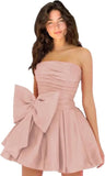 Amazing Sleeveless Pleats Short Homecoming Dresses with Bow